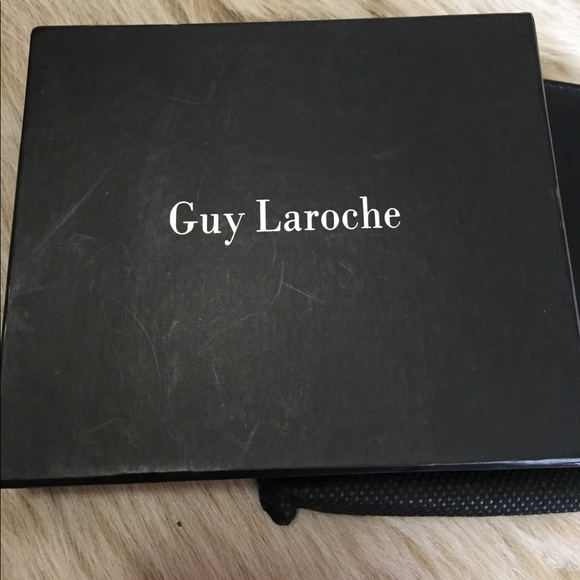 ✨NWOT✨Men's Black Leather Wallet By Guy Laroche - Picture 8 of 8